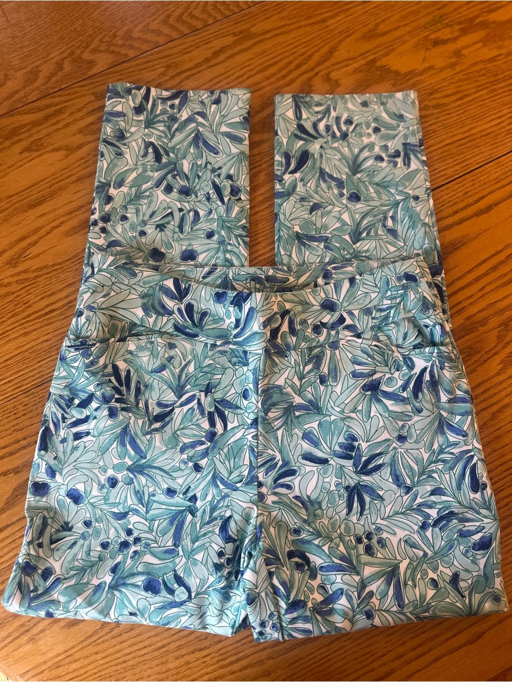 croft & barrow Blue and Teal Botanical Print Leggings size 6P
